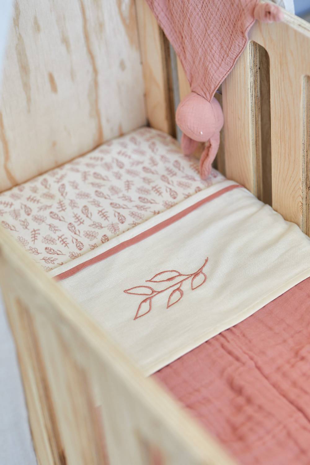Jollein Decke Kinderbett Wrinkled 120x120cm Rosewood Osterangebot