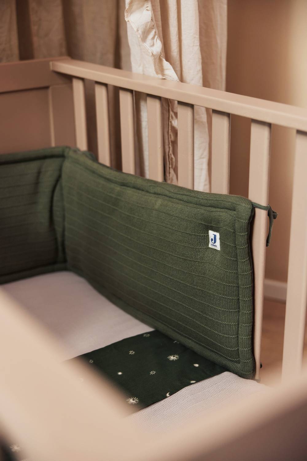 Jollein Bettlaken Kinderbett 120x150 Stargaze Leaf Green Kostenloser Versand