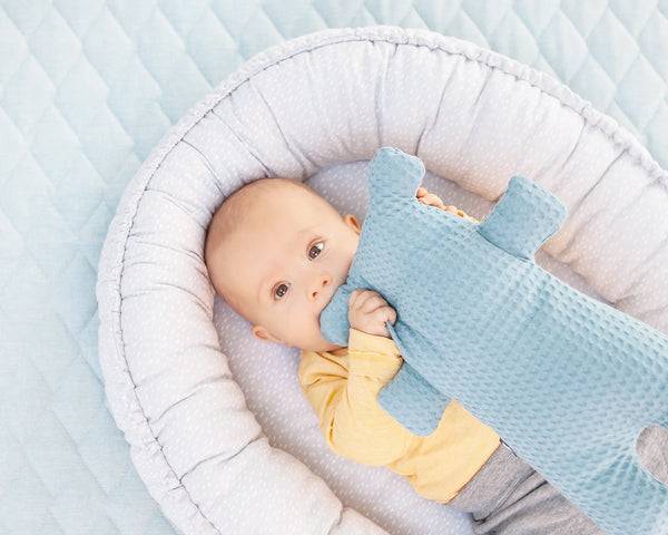 Julius Zöllner Jersey Kuschelnest NIDO, Tiny Squares Grey Rabatte dieses Monats