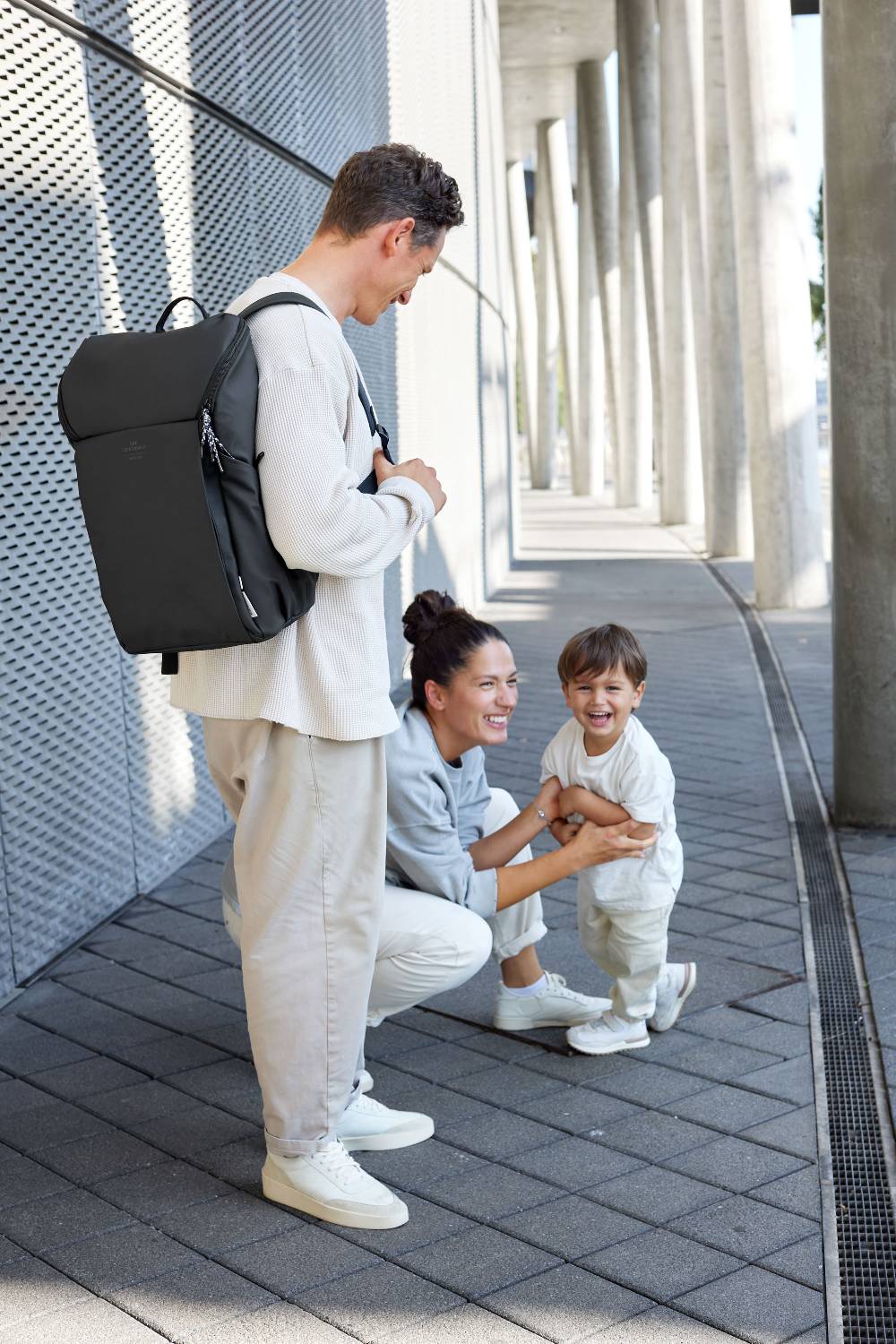 Lässig Wickelrucksack - Slender Up Backpack, Schwarz JETZT KAUFEN