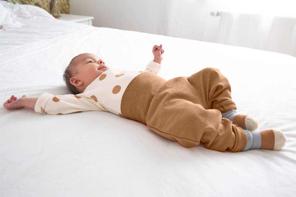 Lässig Babyhose - Bio Baumwolle, Karamell Meist gekauft