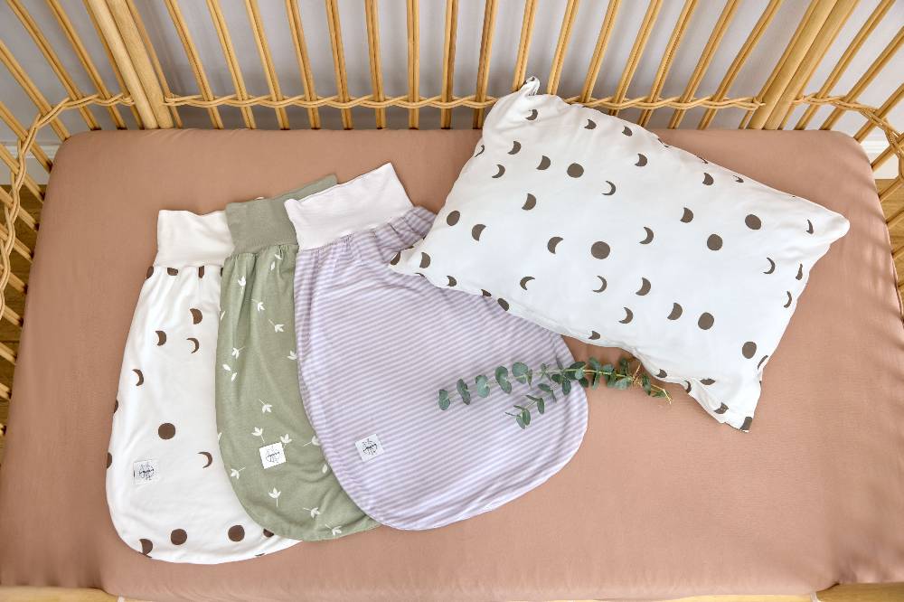 Lässig Baby Strampelsack 0,5 TOG - Mond, Milky Lagerräumung