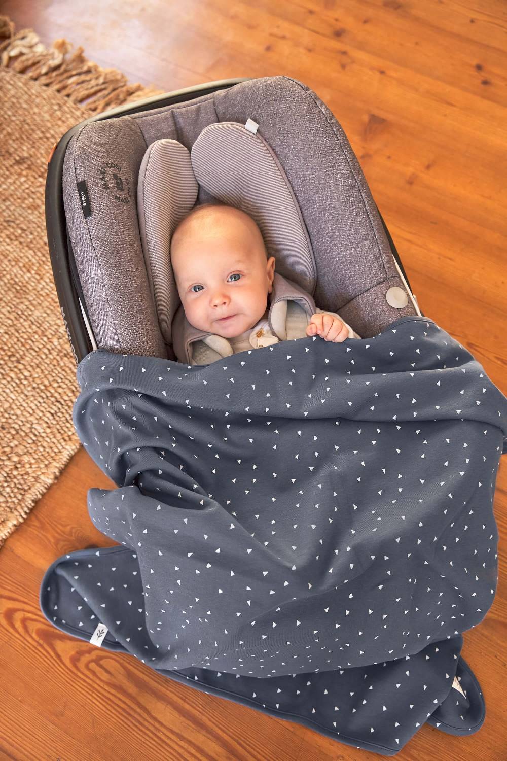Lässig Babydecke - Bio Baumwolle, Triangle Blue Auslauf