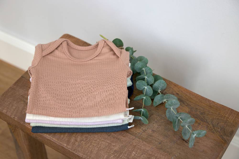 Lässig Baby Body Kurzarm - gerippt, Lila Begrenztes Angebot