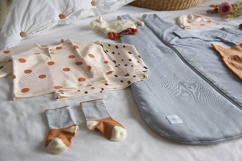 Lässig Baby Wickelshirt - Bio Baumwolle, Blocks, Hellblau Discount Store für neue Produkte