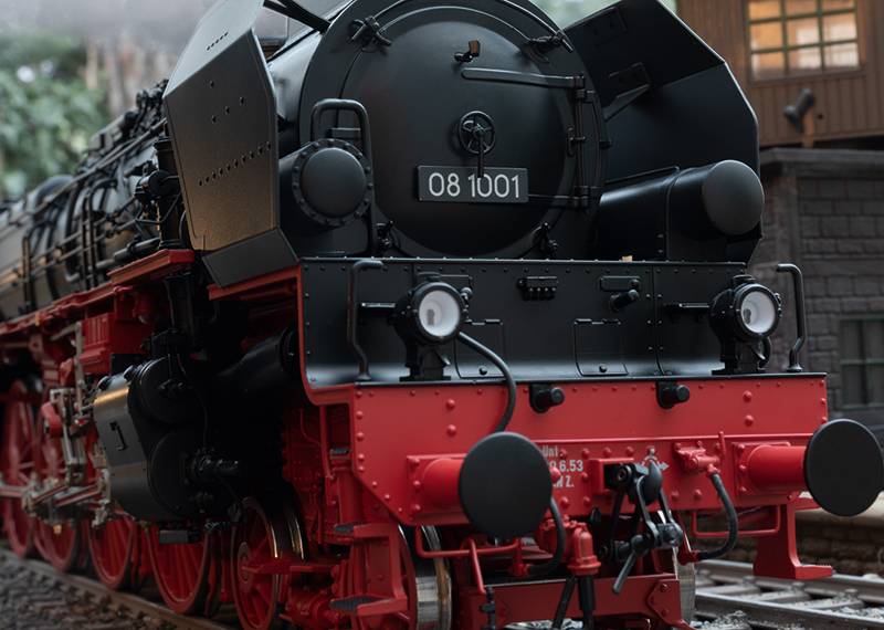 Märklin Dampflokomotive Baureihe 08 Weihnachtsangebot