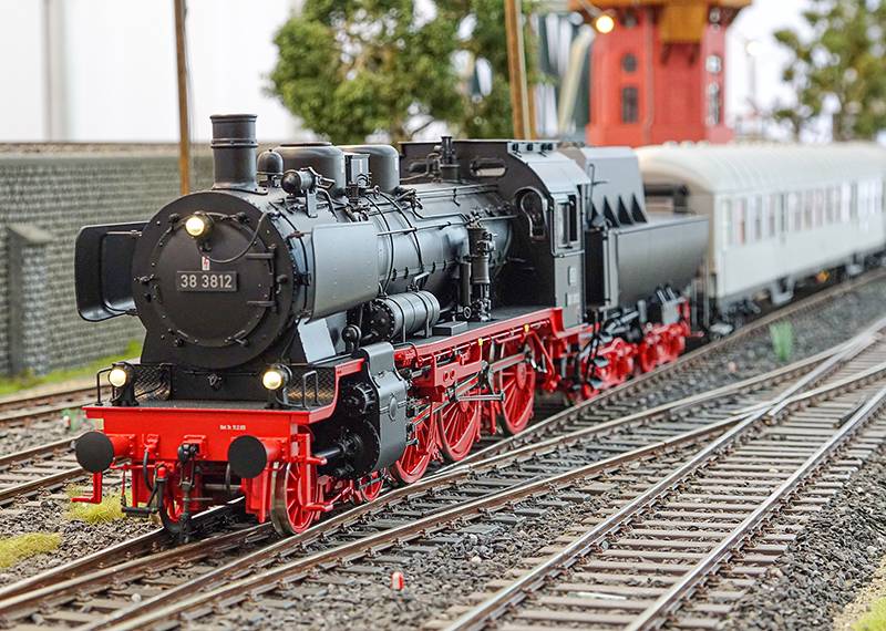 Märklin Dampflokomotive Baureihe 38 Versandkostenfrei