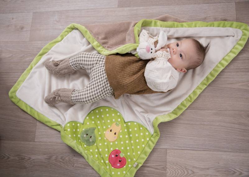 NICI Baby Kuscheldecke mit Schmuse-Hase Rabatt