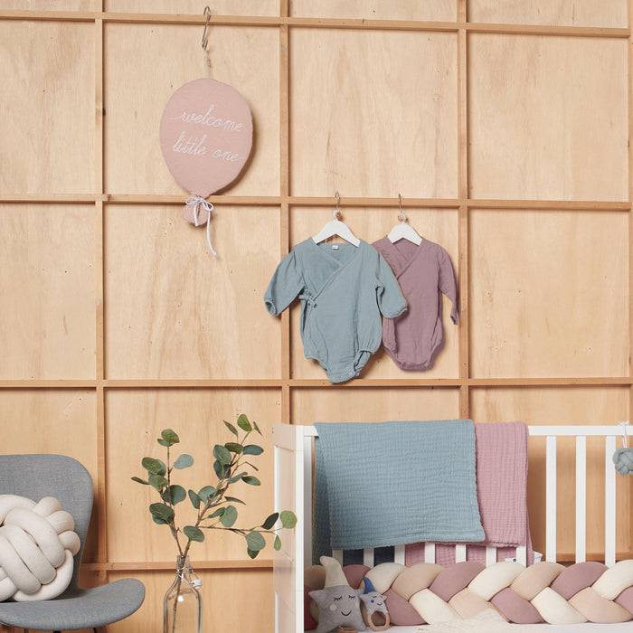 Nordic Coast Company Ballon-Kissen "Welcome Little One" Rosa Fabrikladen