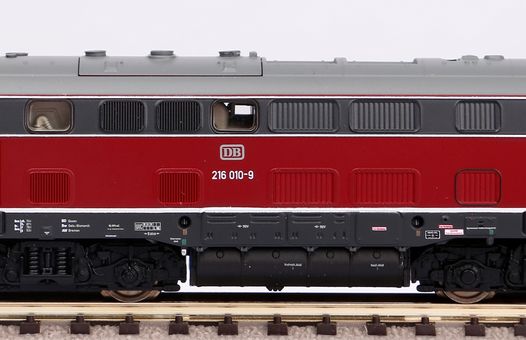 Piko N Sound-Diesellokomotive 216 010-9 DB IV, inkl. PIKO Sound-Decoder Artikelnummer: 40521 Online Outlet