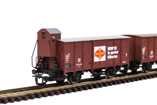 Piko TT 2er Set Gedeckter Güterwagen G02 DR III "Fortschritt" Artikelnummer: 47033 JETZT KAUFEN