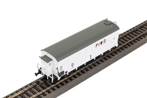 Piko Kühlwagen ex "Berlin" PKP III Artikelnummer: 24514 Kauf eins, bekomm eins gratis