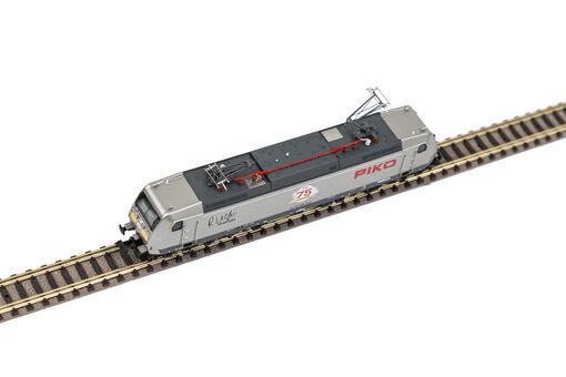 Piko N E-Lok BR 185 "PIKO Jubiläum" Artikelnummer: 40588 Vierteljährliche Förderung