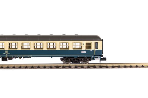 Piko N IC Abteilwagen 2. Klasse Bm 235 DB IV Artikelnummer: 40663 Begrenzte Freigabe
