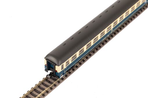 Piko N IC Abteilwagen 2. Klasse Bm 235 DB IV Artikelnummer: 40663 Begrenzte Freigabe