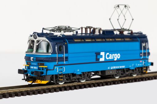 Piko TT Sound-E-Lok BR 240 CD Cargo VI, inkl. PIKO-Sound-Decoder Artikelnummer: 47543 Nur für heute