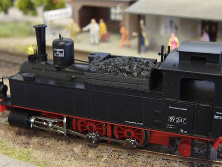 Piko Dampflok BR 89.2 / sächsische VT DR III Artikelnummer: 50057 Kostenloser Versand