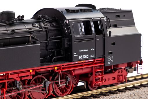 Piko Dampflok BR 83.10 DR III Artikelnummer: 50634 Großer Ausverkauf