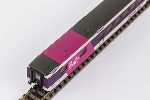 Piko N-Personenwagen EW I-Wagen Speisewagen "Calanda Land" SBB IV Artikelnummer: 94382 Zeitlich begrenztes Angebot