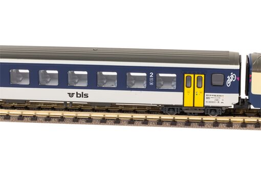 Piko N 2er Set EW I 1./2. Klasse + Steuerwagen BDt BLS V Artikelnummer: 94460 Bis zu 50% Rabatt