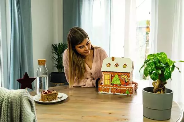 Ravensberger Matratzen Ravensburger Lebkuchenhaus bei Nacht Saisonschlussverkauf