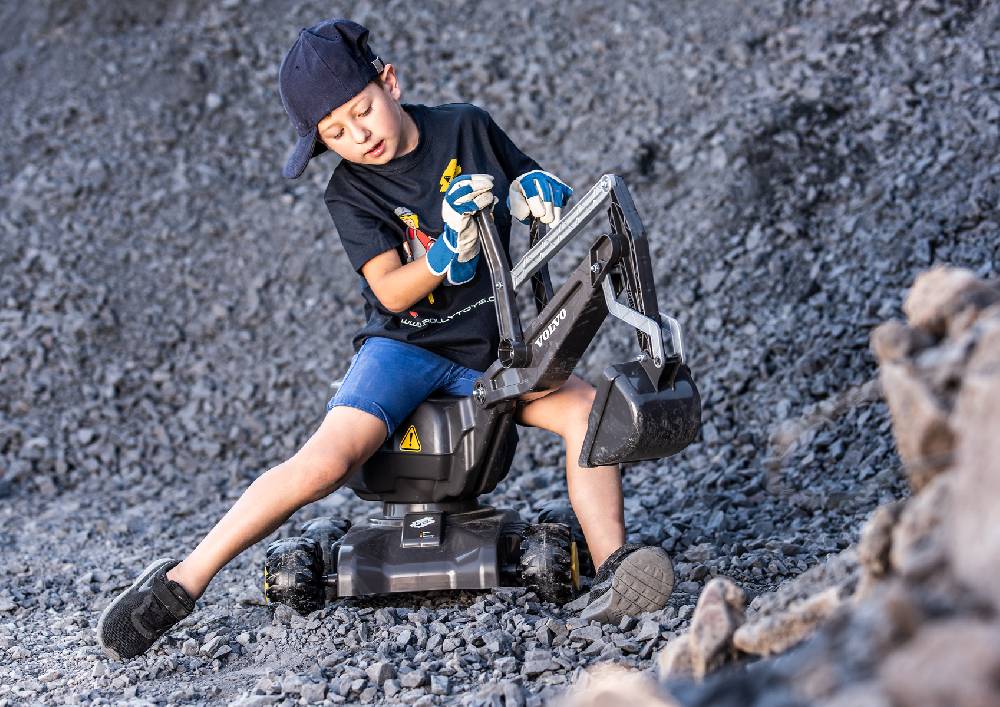 Rolly Toys rollyDigger Volvo EW160 Flash Sale