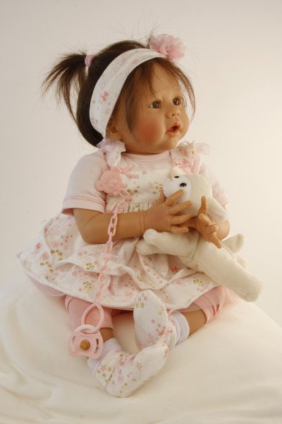 Schildkröt Manufaktur Baby Pina 52 cm von Karola Wegerich , braune Haare, Kleidung rose/weiss Neuheiten