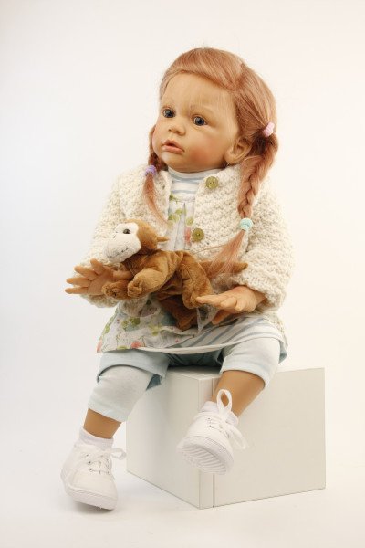 Schildkröt Manufaktur Puppe Greta 60 cm von Gudrun Legler, rote Haare, Kleidung mint/weiss Fabrikverkauf