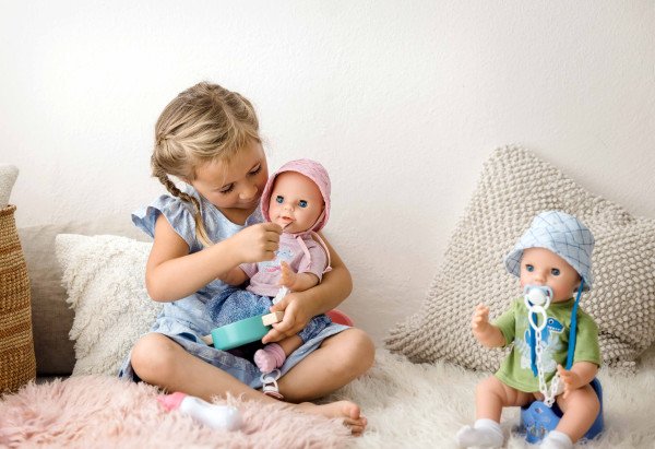 Schildkröt Manufaktur Trink + Näßbaby "Finn" 40 cm mit Malhaar und blauen Schlafaugen, Kleidung g weiss/grün/blau Bis zu 50% Rabatt