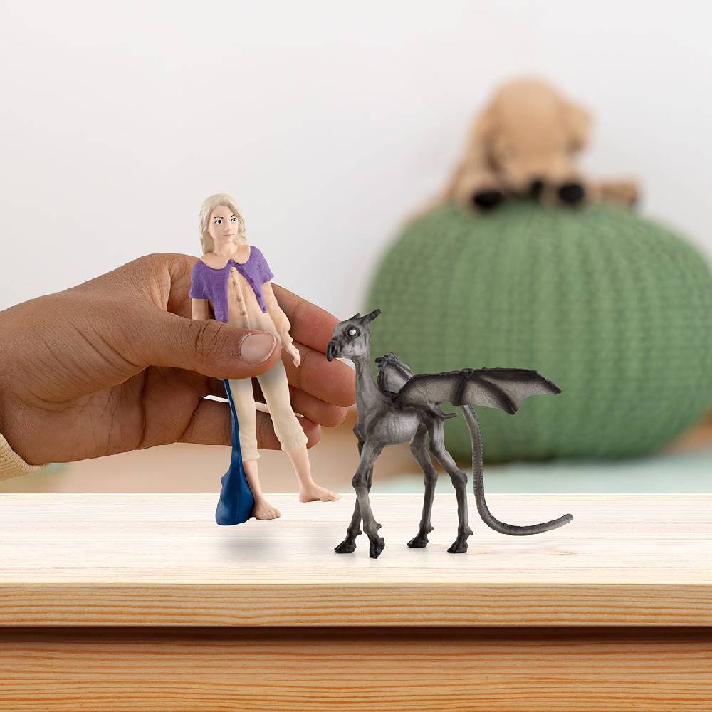 Schleich Luna Lovegood™ & Baby Thestral Outlet