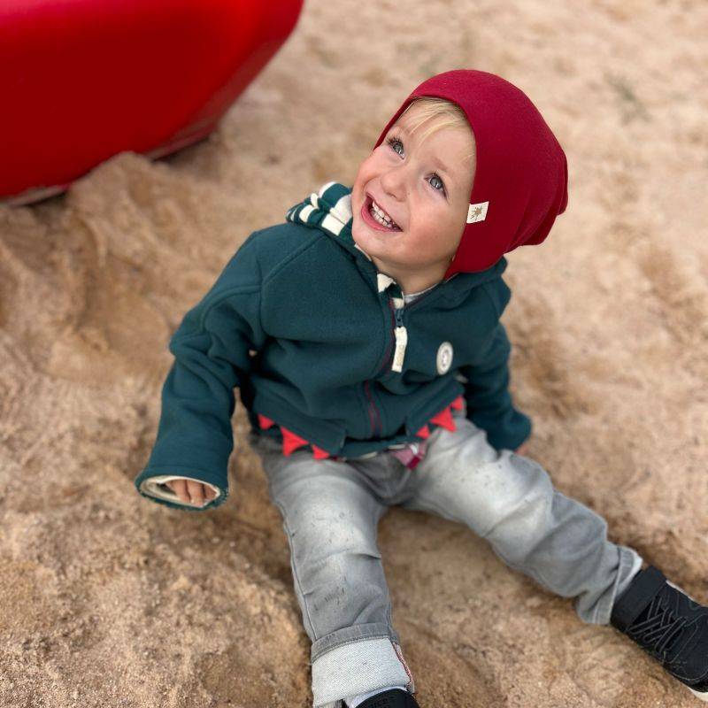 Sigikid Dunkelrote Baby Mütze mit Aufschlag zollfrei