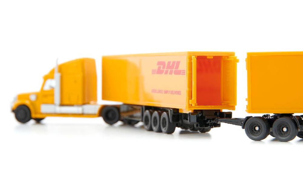 Siku DHL Road Train 10180600002 Vatertagsangebot
