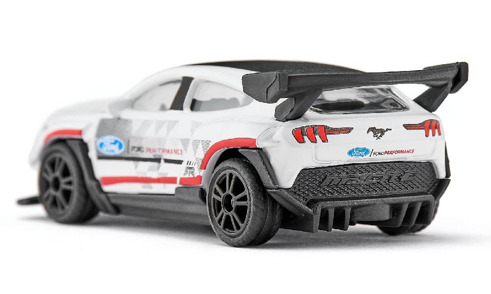 Siku Ford Mustang Mach-E 1400 10156600000 Räumungsverkauf