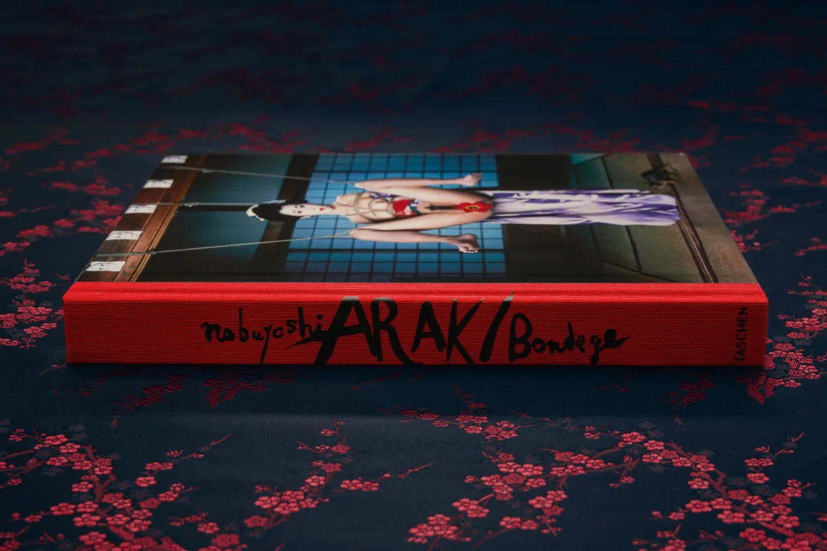 TASCHEN Araki. Bondage Wochenangebot
