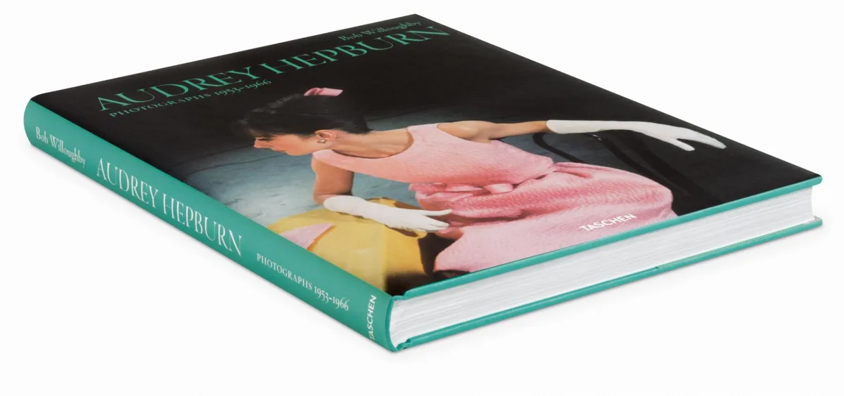 TASCHEN Bob Willoughby. Audrey Hepburn. Photographs 1953–1966 Begrenztes Angebot