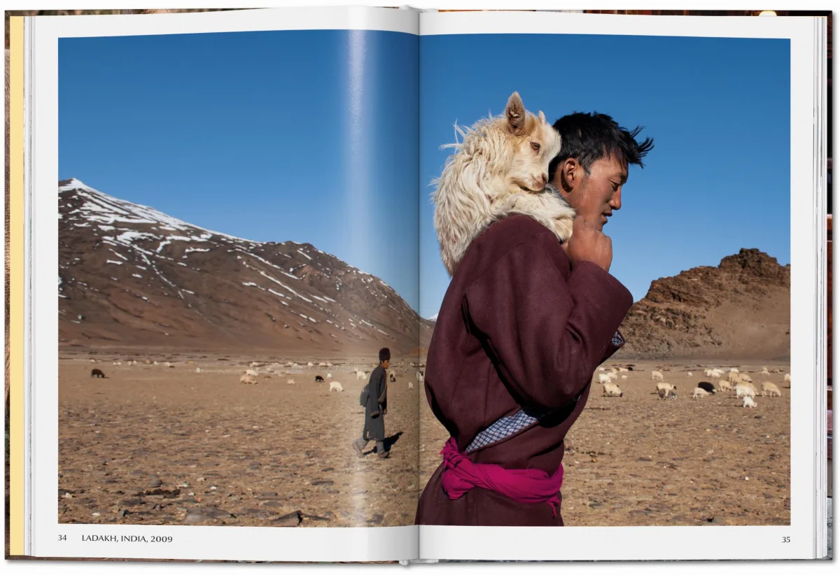 TASCHEN Steve McCurry. Animals Muttertagsangebot