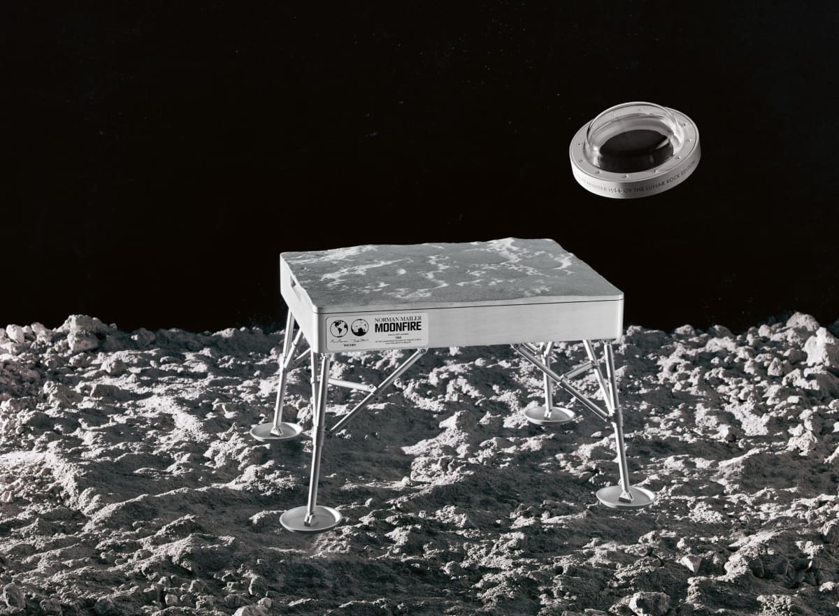 TASCHEN Norman Mailer, Marc Newson. MoonFire, Lunar Rock Edition No. 1,968 ‘NWA 4936’ Black Friday Preise