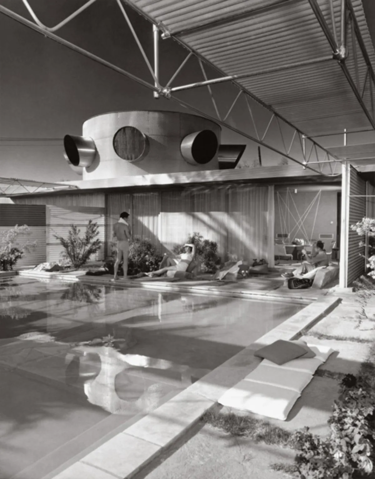 TASCHEN Julius Shulman. 'Frey, Frey House, Palm Springs' 2025